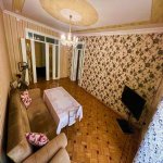Kirayə (aylıq) 4 otaqlı Köhnə Tikili, Sahil metrosu, Səbail rayonu 2