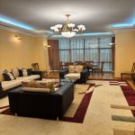 Kirayə (aylıq) 4 otaqlı Yeni Tikili, 28 May metrosu, Nəsimi rayonu 2