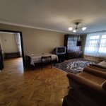Kirayə (aylıq) 2 otaqlı Köhnə Tikili, Nizami metrosu, Dövlət Statistika Komitəsi, Yasamal rayonu 1