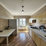 Продажа 2 комнатная Вторичка, 6-ой микрорайон район 8