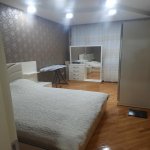 Kirayə (aylıq) 3 otaqlı Yeni Tikili, İnşaatçılar metrosu, Yasamal rayonu 8
