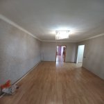 Kirayə (aylıq) 3 otaqlı Köhnə Tikili Xırdalan 13