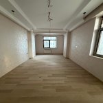 Продажа 3 комнатная Новостройка, İnşaatçılar метро, пос. Йени Ясамал, Ясамал район 4