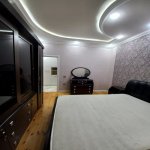 Kirayə (aylıq) 3 otaqlı Yeni Tikili Xırdalan 4