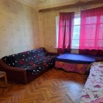 Kirayə (aylıq) 3 otaqlı Köhnə Tikili, 28 May metrosu, Nəsimi rayonu 1