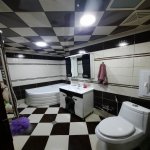 Посуточно 3 комнатная Новостройка, м. Хетаи метро, пос. Монтин, Наримановский р-н район 13