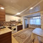 Продажа 3 комнатная Вторичка, 12-й микрорайон район 4