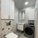 Satılır 2 otaqlı Yeni Tikili, Azadlıq metrosu, 7-ci mikrorayon, Binəqədi rayonu 8
