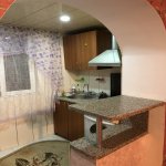 Посуточно 1 комнатная Вторичка, м. Эльмляр Академиясы метро, Ясамал район 8