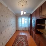 Kirayə (aylıq) 4 otaqlı Köhnə Tikili, Memar Əcəmi metrosu, 4-cü mikrorayon, Nəsimi rayonu 13