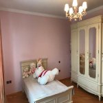 Kirayə (aylıq) 6 otaqlı Həyət evi/villa, Azadlıq metrosu, 8-ci mikrorayon, Binəqədi rayonu 8