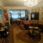 Kirayə (aylıq) 3 otaqlı Köhnə Tikili, Elmlər akademiyası metrosu, Yasamal qəs., Yasamal rayonu 1