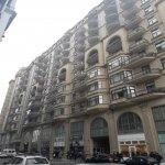 Kirayə (aylıq) 4 otaqlı Yeni Tikili, Sahil metrosu, Səbail rayonu 1