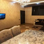 Kirayə (aylıq) 2 otaqlı Yeni Tikili, Qara Qarayev metrosu, Nizami rayonu 12