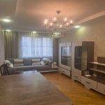 Kirayə (aylıq) 3 otaqlı Yeni Tikili, İnşaatçılar metrosu, Yasamal qəs., Yasamal rayonu 1