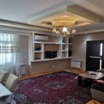 Посуточно 2 комнатная Новостройка, İnşaatçılar метро, пос. Ясамал, Ясамал район 1