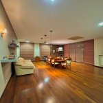 Satılır 5 otaqlı Yeni Tikili, Gənclik metrosu, Montin qəs., Nərimanov rayonu 13