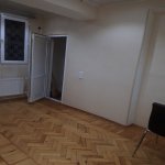 Kirayə (aylıq) 3 otaqlı Köhnə Tikili, Elmlər akademiyası metrosu, Yasamal rayonu 5