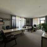 Satılır 4 otaqlı Ofis, Koroğlu metrosu, Nərimanov rayonu 1