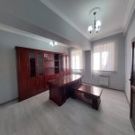 Kirayə (aylıq) 10 otaqlı Ofis, Xalqlar dostluğu metrosu, Nizami rayonu 1