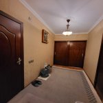 Продажа 3 комнатная Вторичка, м. Эльмляр Академиясы метро, пос. Ясамал, Ясамал район 15