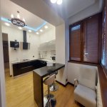 Продажа 3 комнатная Вторичка, м. Сахил метро, Бульвар, Сябаиль район 17