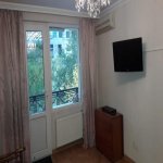 Kirayə (aylıq) 3 otaqlı Köhnə Tikili, Elmlər akademiyası metrosu, Yasamal rayonu 4