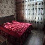 Посуточно 4 комнатная Дома/Виллы Гусар 4