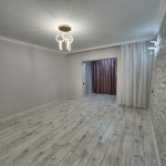 Satılır 2 otaqlı Yeni Tikili, Azadlıq metrosu, 7-ci mikrorayon, Binəqədi rayonu 8