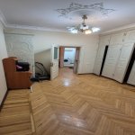 Kirayə (aylıq) 3 otaqlı Köhnə Tikili, Gənclik metrosu, Nəsimi rayonu 19