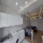 Kirayə (aylıq) 3 otaqlı Yeni Tikili, Memar Əcəmi metrosu, 4-cü mikrorayon, Nəsimi rayonu 4