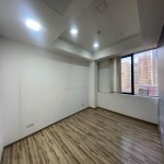Kirayə (aylıq) 4 otaqlı Ofis, Nərimanov rayonu 7
