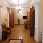 Satılır 6 otaqlı Həyət evi/villa, Badamdar qəs., Səbail rayonu 9