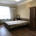 Kirayə (aylıq) 3 otaqlı Köhnə Tikili, Sahil metrosu, Səbail rayonu 16