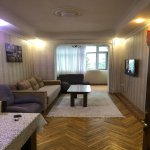 Посуточно 2 комнат Вторичка, м. 28 Мая метро, Сябаиль район 2