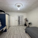 Satılır 4 otaqlı Köhnə Tikili Xırdalan 8