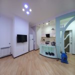 Kirayə (aylıq) 2 otaqlı Yeni Tikili, Həzi Aslanov metrosu, Xətai rayonu 8