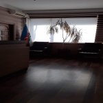 Kirayə (aylıq) 10 otaqlı Ofis, Elmlər akademiyası metrosu, Yasamal rayonu 12
