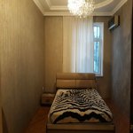 Kirayə (aylıq) 4 otaqlı Köhnə Tikili, Elmlər akademiyası metrosu, Yasamal rayonu 7