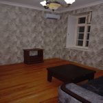 Kirayə (aylıq) 2 otaqlı Köhnə Tikili, İçərişəhər metrosu, Səbail rayonu 1