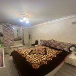 Продажа 3 комнат Вторичка, м. Азадлыг метро, 7-ой микрорайон, Бинагадинский р-н район 1