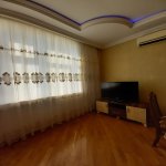 Kirayə (günlük) 3 otaqlı Yeni Tikili, Həzi Aslanov metrosu, Xətai rayonu 2