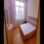 Kirayə (aylıq) 3 otaqlı Yeni Tikili, Memar Əcəmi metrosu, 5-ci mikrorayon, Nəsimi rayonu 5