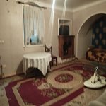 Kirayə (aylıq) 2 otaqlı Həyət evi/villa, İçərişəhər metrosu, Səbail rayonu 3