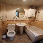 Продажа 2 комнат Вторичка, м. Нефтчиляр метро, 8-ой километр, Низаминский р-н район 8