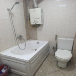 Продажа 2 комнатная Вторичка, İnşaatçılar метро, пос. Ясамал, Ясамал район 10