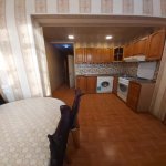 Kirayə (aylıq) 4 otaqlı Köhnə Tikili, Azadlıq metrosu, 8-ci mikrorayon, Binəqədi rayonu 13