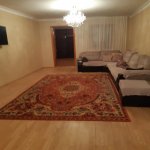 Kirayə (aylıq) 4 otaqlı Həyət evi/villa, İnşaatçılar metrosu, Yeni Yasamal qəs., Yasamal rayonu 1