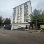 Satılır Obyekt, Nəsimi metrosu, 6-cı mikrorayon, Zərifə Əliyeva adına park, Binəqədi rayonu 1