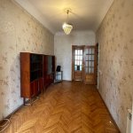 Kirayə (aylıq) 3 otaqlı Köhnə Tikili, Elmlər akademiyası metrosu, Yasamal rayonu 1